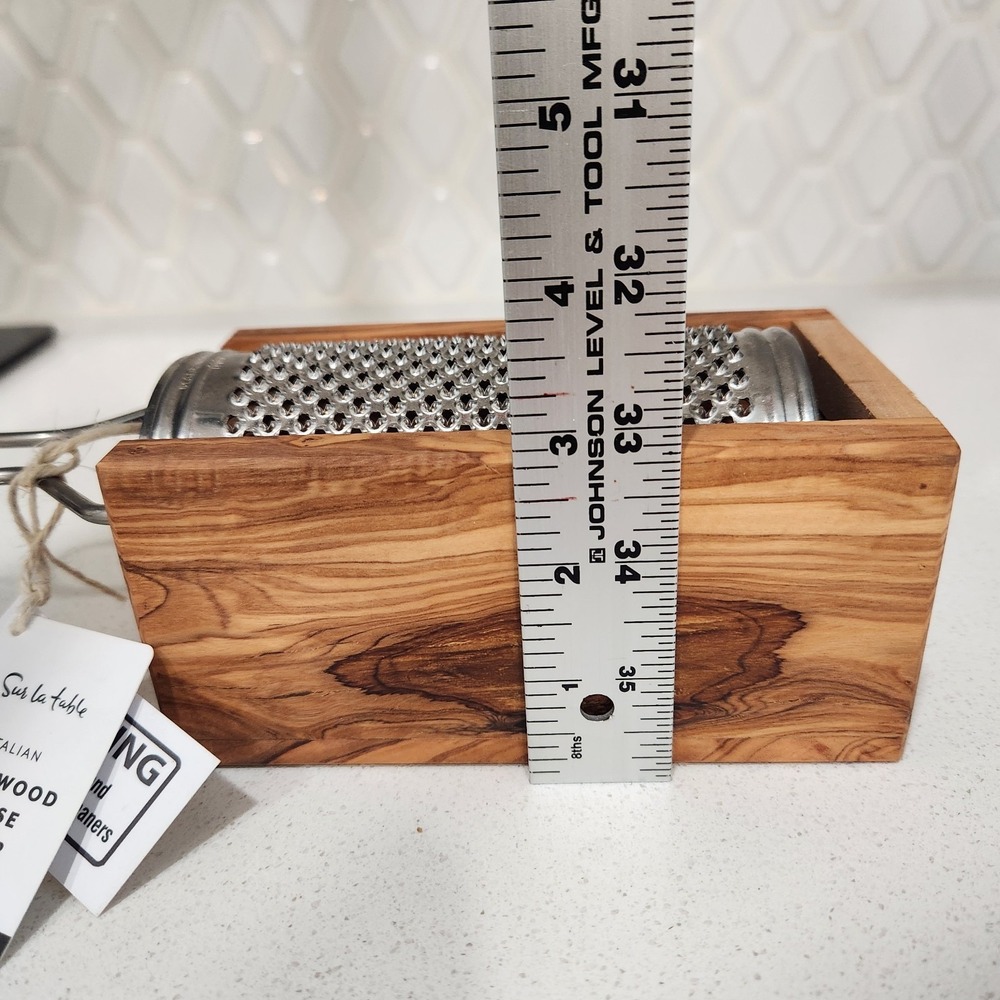 New Handcrafted Italian Olivewood Cheese Grater By Sur La Table Rustic Durable‎ - Picture 10 of 10